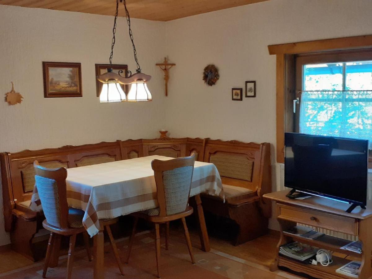 Pension & Fewos Fuchs Маут Экстерьер фото